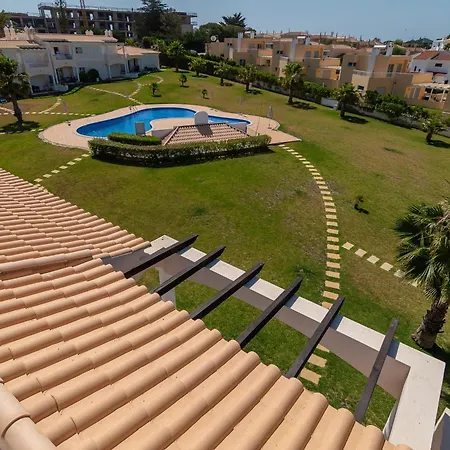 Baia Village 7 *