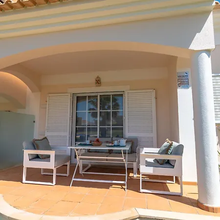 Villa Baia Village 7 *