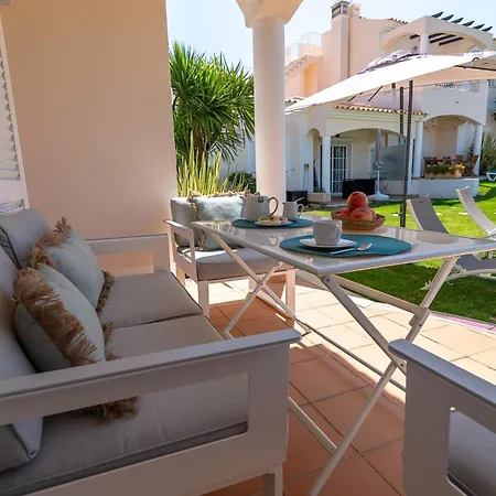 Villa Baia Village 7 *